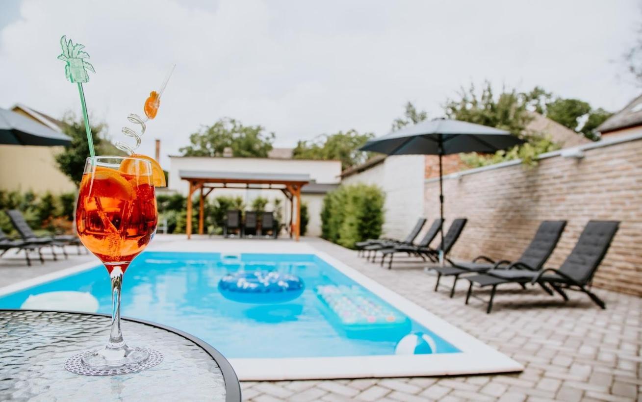 Ella Sun Apartman Мако Экстерьер фото